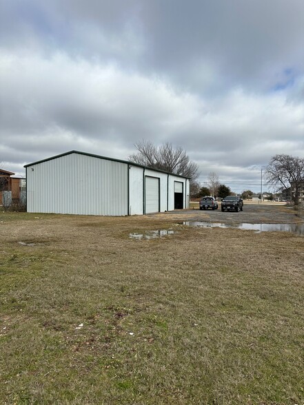 11519 Alta Vista Rd, Fort Worth, TX à vendre - Photo du bâtiment - Image 3 de 8