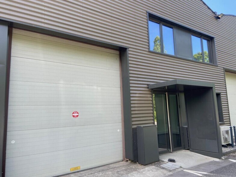 3 Chemin De L'Industrie, Dardilly à louer - Photo du bâtiment - Image 1 de 13