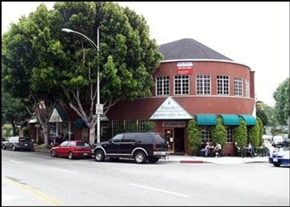 4150 Riverside Dr, Burbank, CA for lease - Building Photo - Image 3 of 7