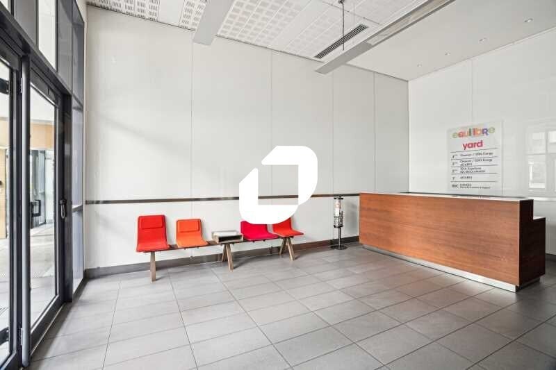 Bureau dans Colombes à vendre - Hall d’entrée - Image 2 de 14
