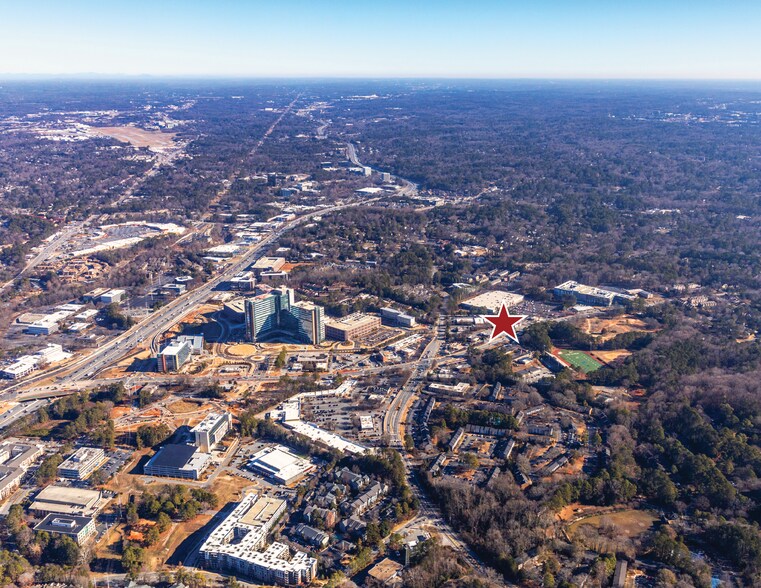 2390 N Druid Hills Rd NE, Atlanta, GA à vendre - Photo du bâtiment - Image 3 de 3