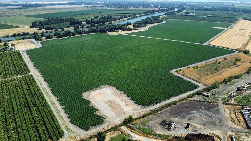 13485 Isleton Rd, Isleton, CA à vendre - Aérien - Image 1 de 1