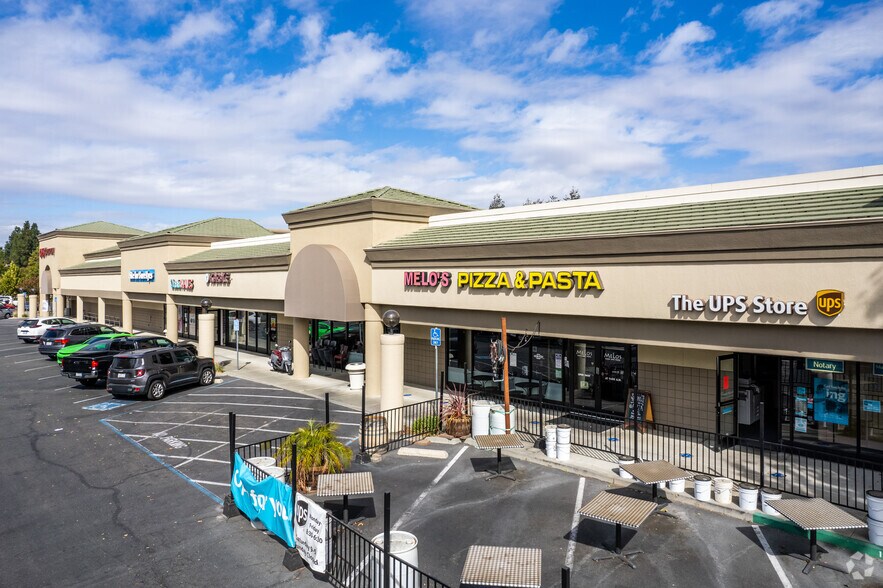 4495 1st St, Livermore, CA à louer - Photo du bâtiment - Image 2 de 8