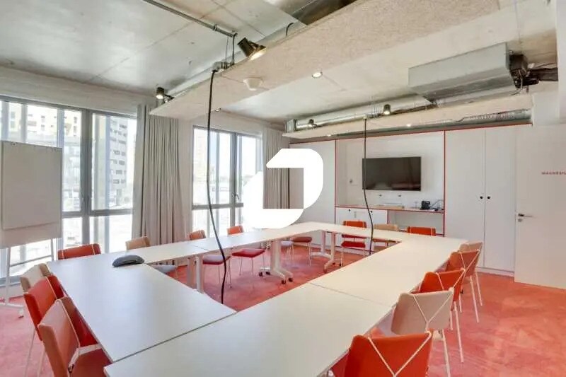 Office in Montpellier for lease - Building Photo - Image 3 of 9