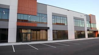 Plus de détails pour 3323 Superior Crt, Oakville, ON - Industriel à louer