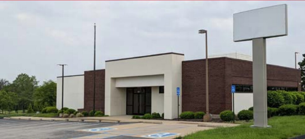 17410 E US Highway 24, Independence, MO à vendre - Photo du bâtiment - Image 2 de 5