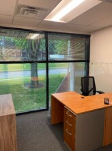 230 Sugartown Rd, Wayne, PA for lease Interior Photo- Image 1 of 1