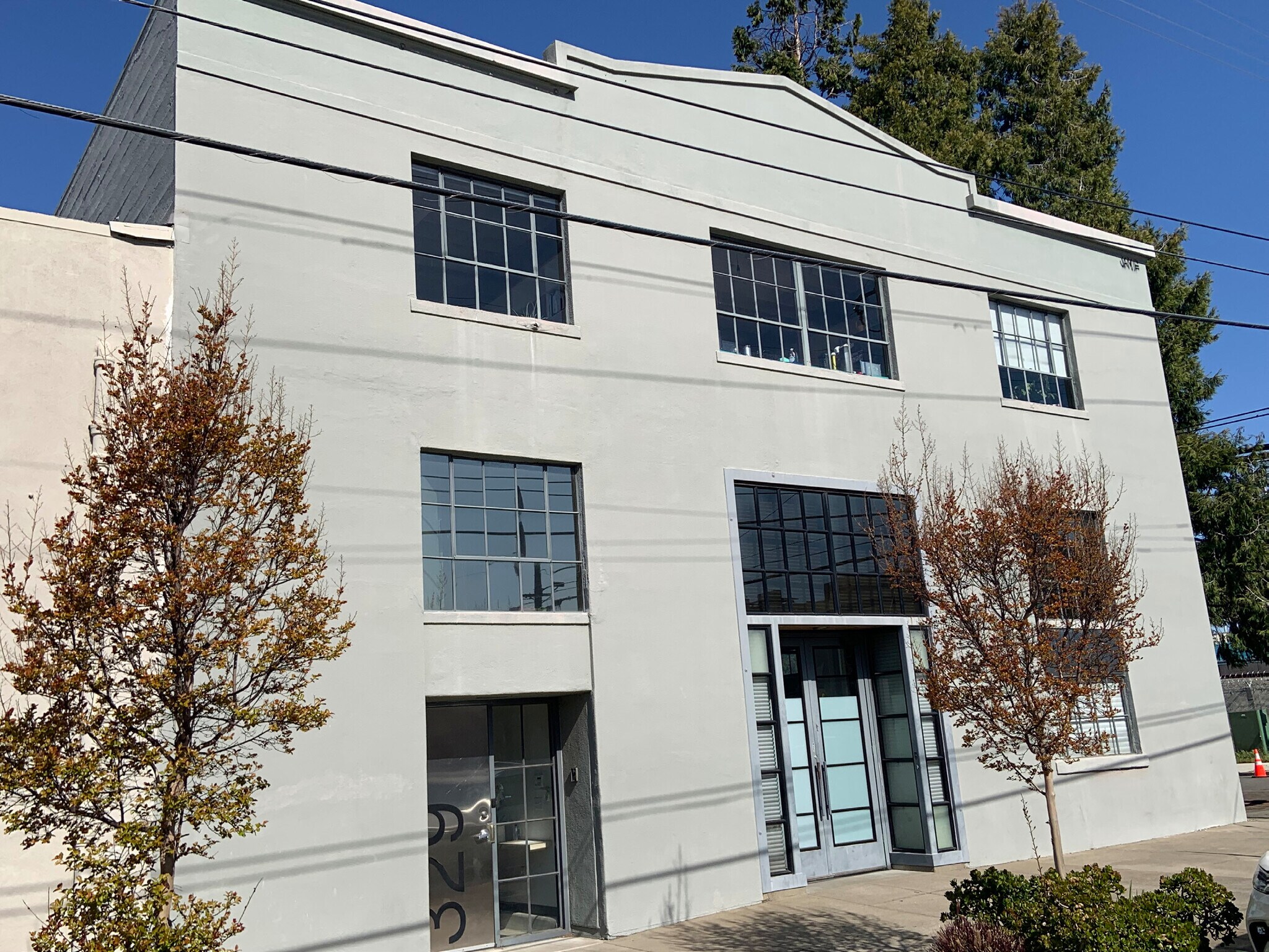 329-331 Jefferson St, Oakland, CA for lease Primary Photo- Image 1 of 2