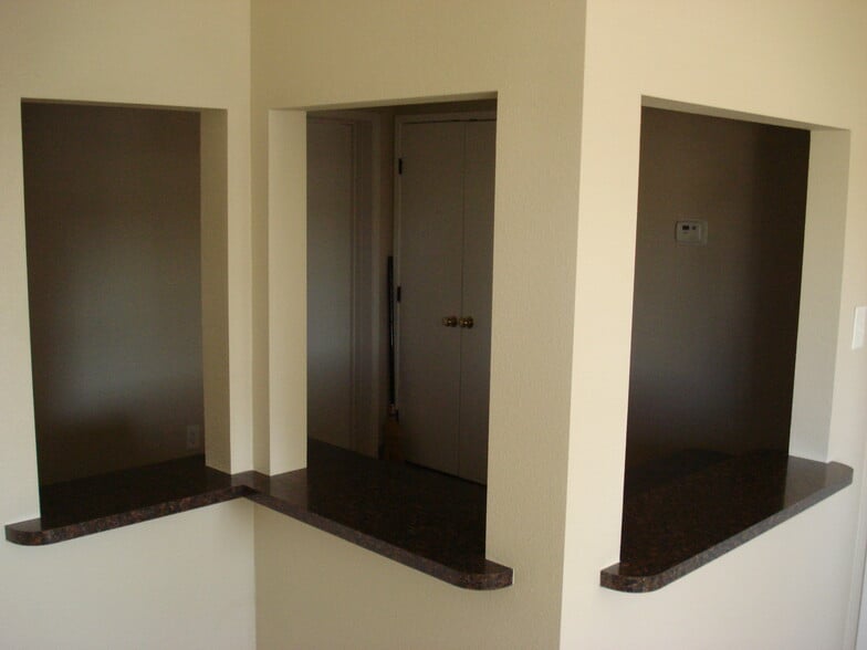 1133 Smith Ln, Roseville, CA for lease - Building Photo - Image 3 of 6