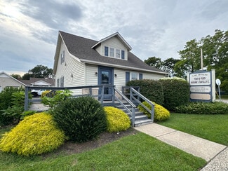 More details for 124 Medford Ave, Patchogue, NY - Office for Sale