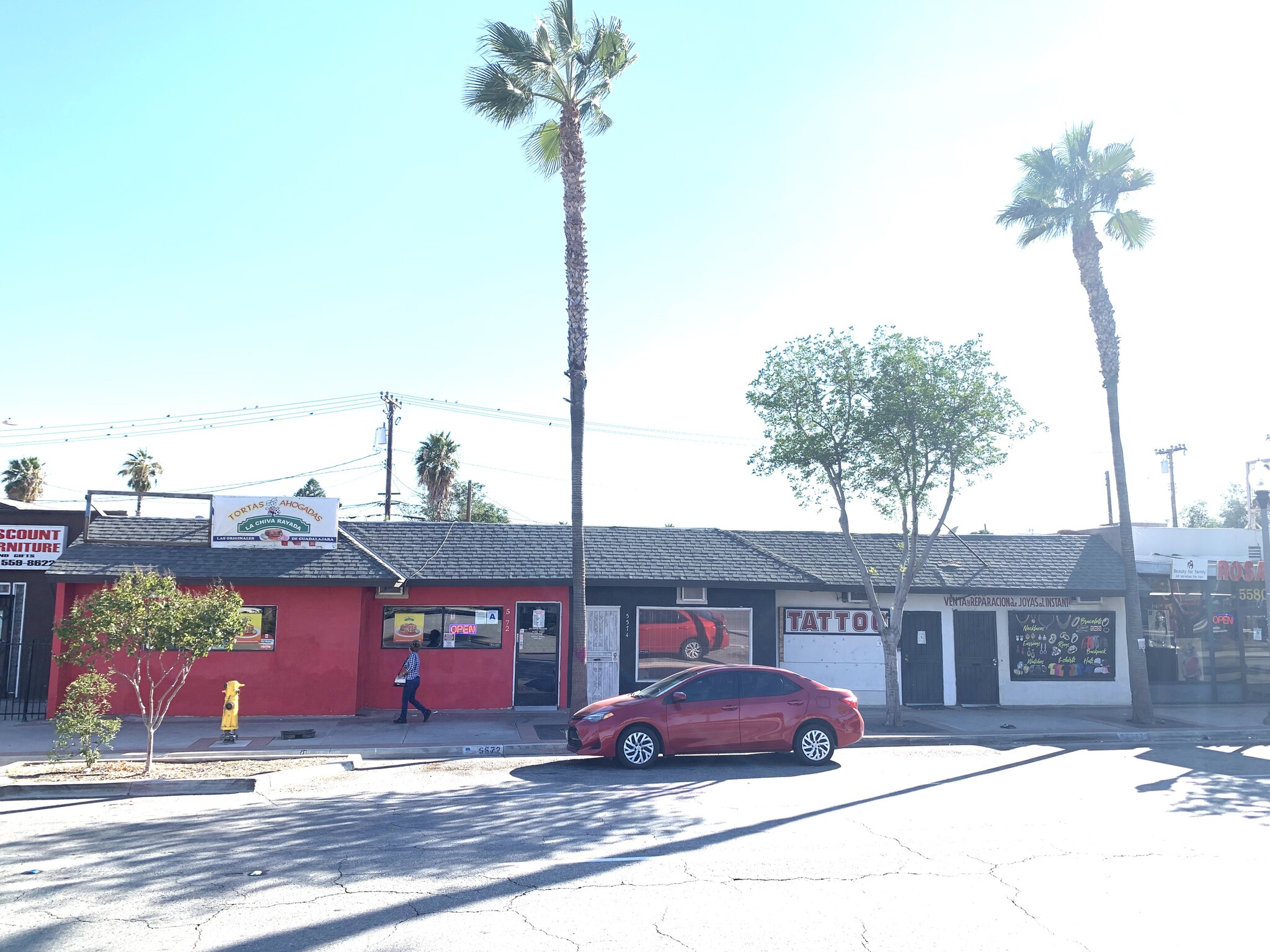 5570-5578 Mission Blvd, Jurupa Valley, CA for lease Primary Photo- Image 1 of 9