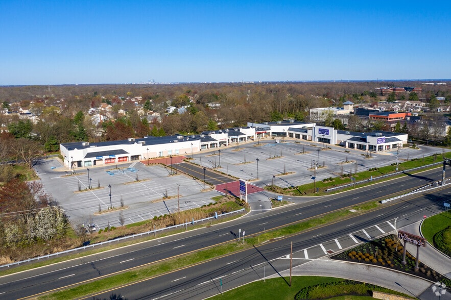 515 Route 73 S, Marlton, NJ for lease - Primary Photo - Image 1 of 17