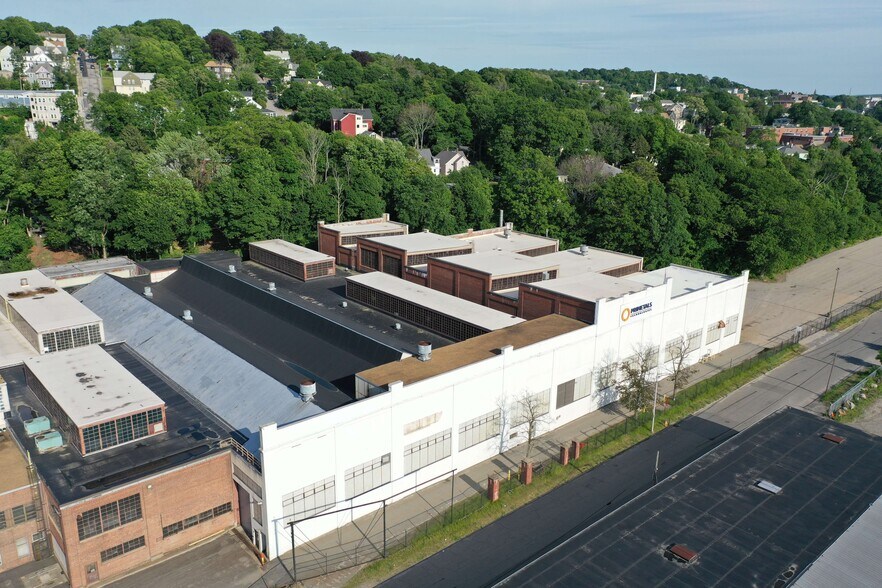 40-88 Crescent St, Worcester, MA à vendre - Photo du bâtiment - Image 3 de 20