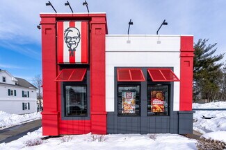 Plus de détails pour 722 E Main St, Meriden, CT - Commerce de détail à vendre