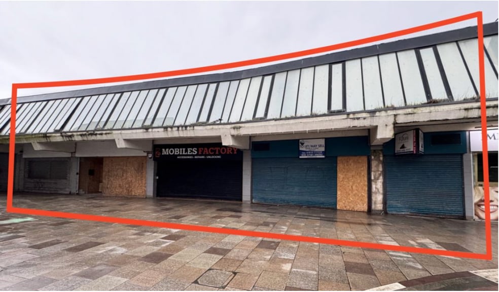 28-40 Bridgegate, Irvine for sale - Primary Photo - Image 1 of 1