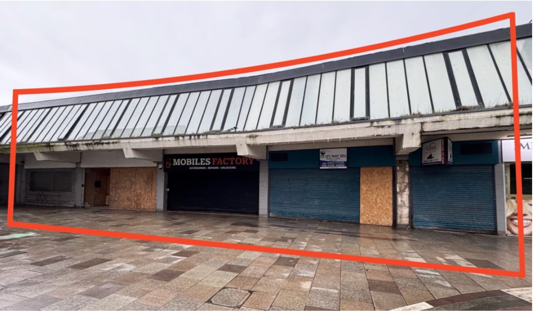 28-40 Bridgegate, Irvine for sale Primary Photo- Image 1 of 2