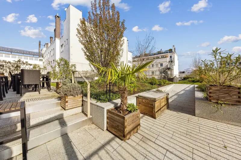 26 Avenue Des Champs Elysées, Paris for lease - Building Photo - Image 2 of 15