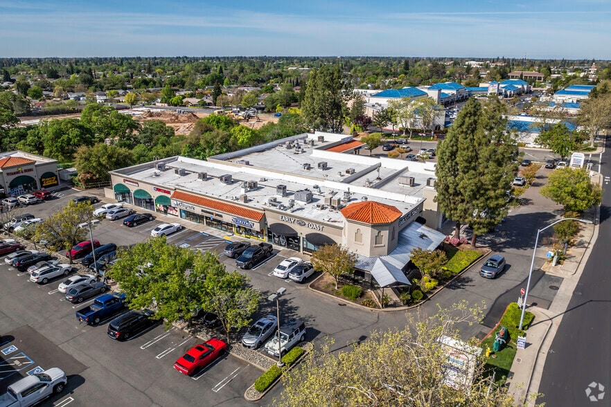 1950 Douglas Blvd, Roseville, CA for lease - Aerial - Image 2 of 5