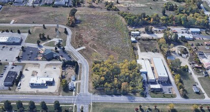 3921 Sylvan Lakes Blvd, Sylvania, OH - Aerial map view