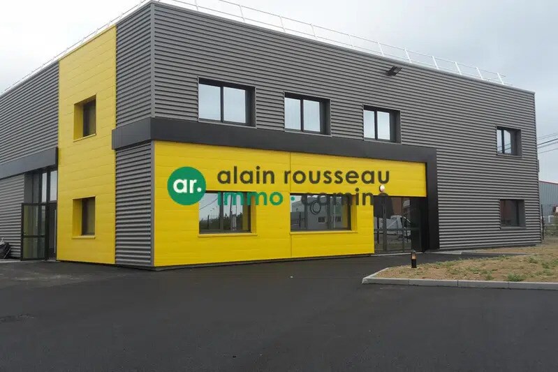 Bureau dans Saint-Herblain à louer - Photo du bâtiment - Image 2 de 7