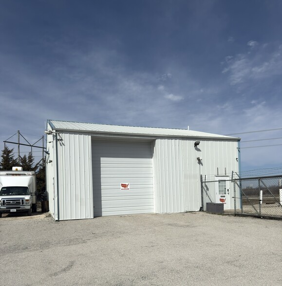 18900 Webster St, Spring Hill, KS for lease - Building Photo - Image 1 of 11