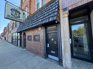 Plus de détails pour 3425 W Fullerton Ave, Chicago, IL - Commerce de détail à vendre