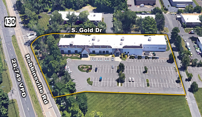 2 S Gold Dr, Hamilton, NJ à louer - Photo du bâtiment - Image 2 de 9