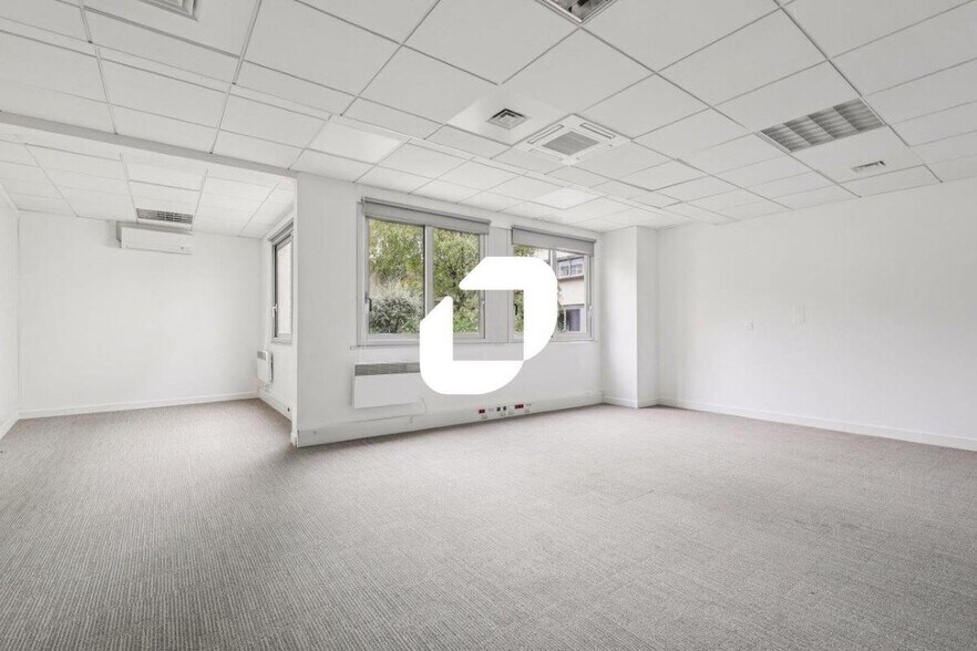 17-21 Rue Letellier, Paris for lease - Building Photo - Image 3 of 15