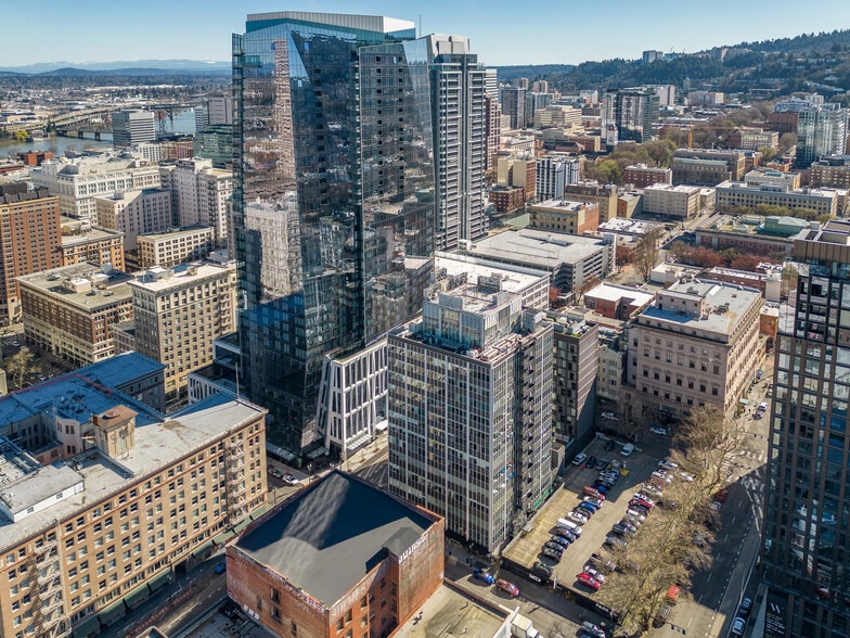 511 SW Tenth Ave, Portland, OR à louer - Photo du bâtiment - Image 3 de 10