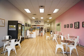 5600 S Harrison Blvd, South Ogden, UT for lease Interior Photo- Image 1 of 5