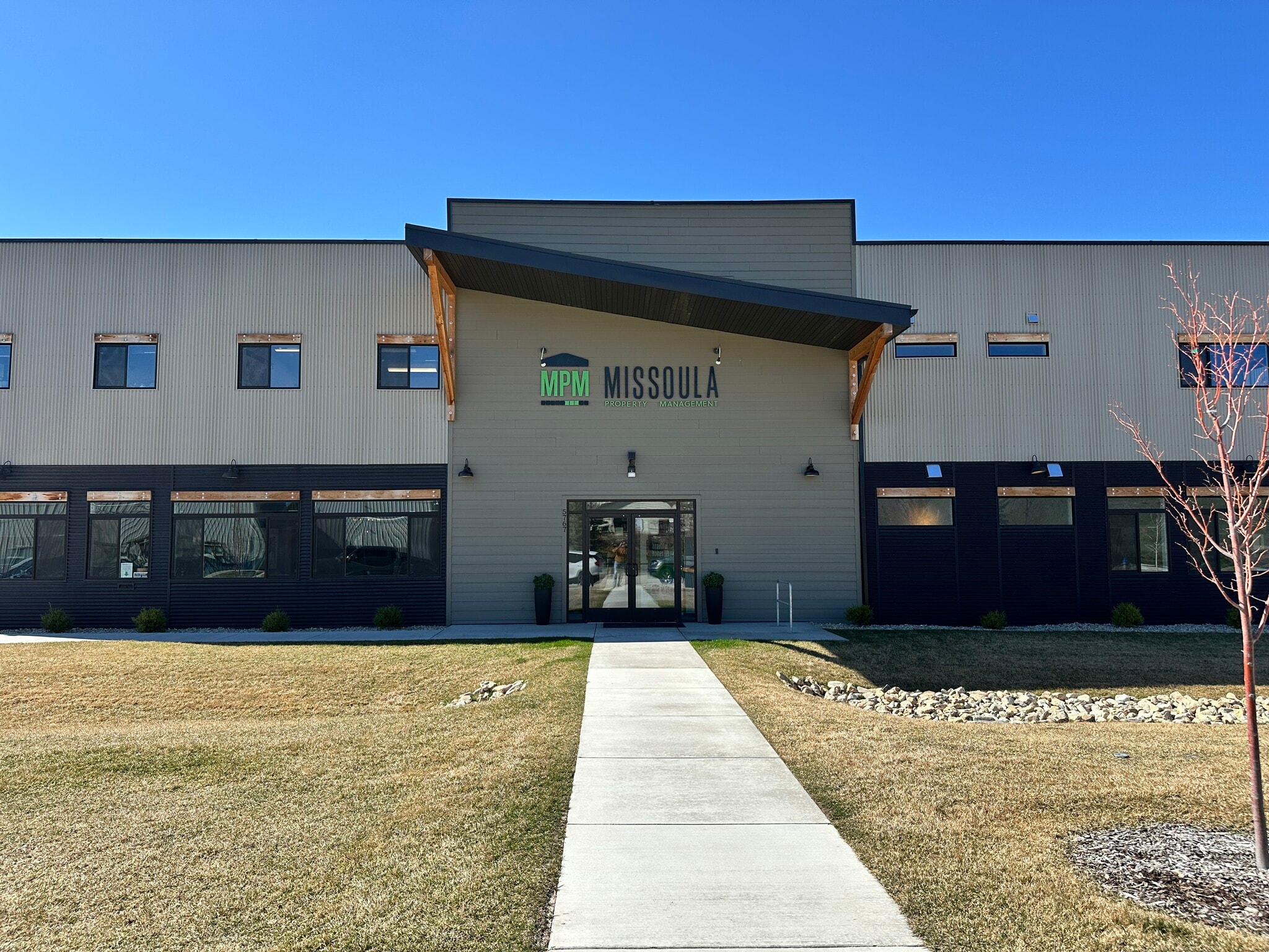 5767 W Harrier Dr, Missoula, MT for lease Primary Photo- Image 1 of 8