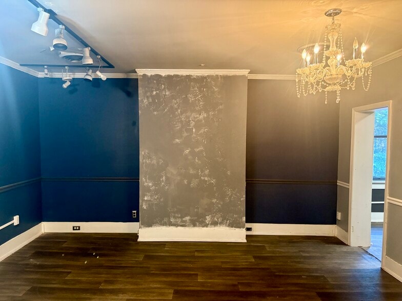 674 Myrtle St NE, Atlanta, GA à louer - Photo du bâtiment - Image 3 de 8