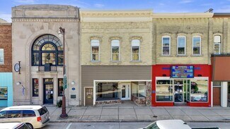Plus de détails pour 315 E Main St, Waupun, WI - Commerce de détail à vendre