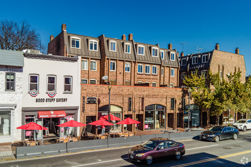 3277 M St NW, Washington, DC à vendre - Photo du bâtiment - Image 1 de 1