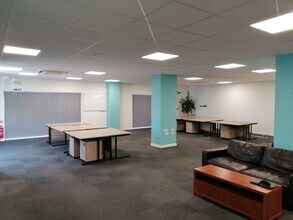 Cypress Ct, Ryde for lease Interior Photo- Image 2 of 4