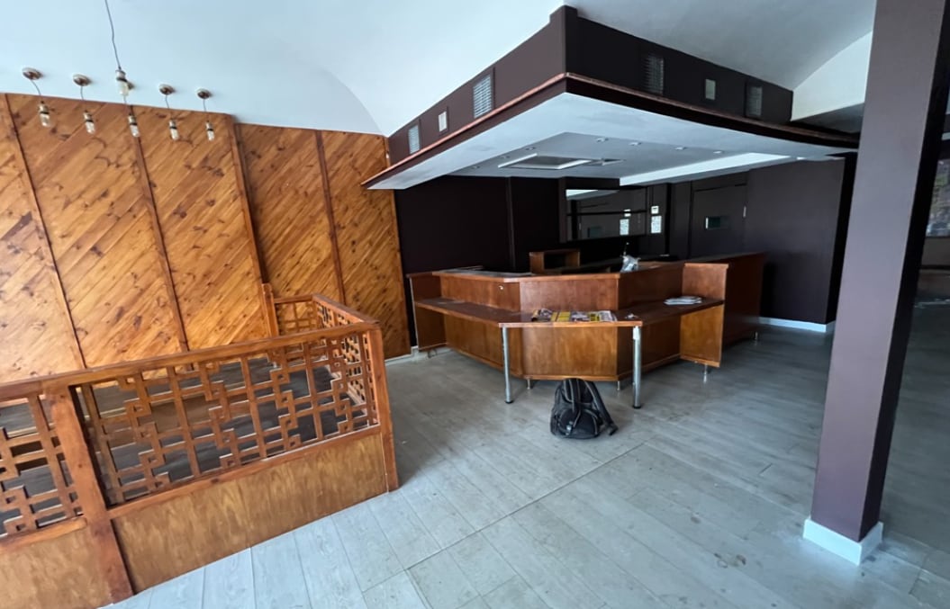 8-9 Rocks Ln, London for lease Interior Photo- Image 1 of 6