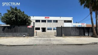 Plus de détails pour 15927-15929 Arminta St, Van Nuys, CA - Industriel à louer