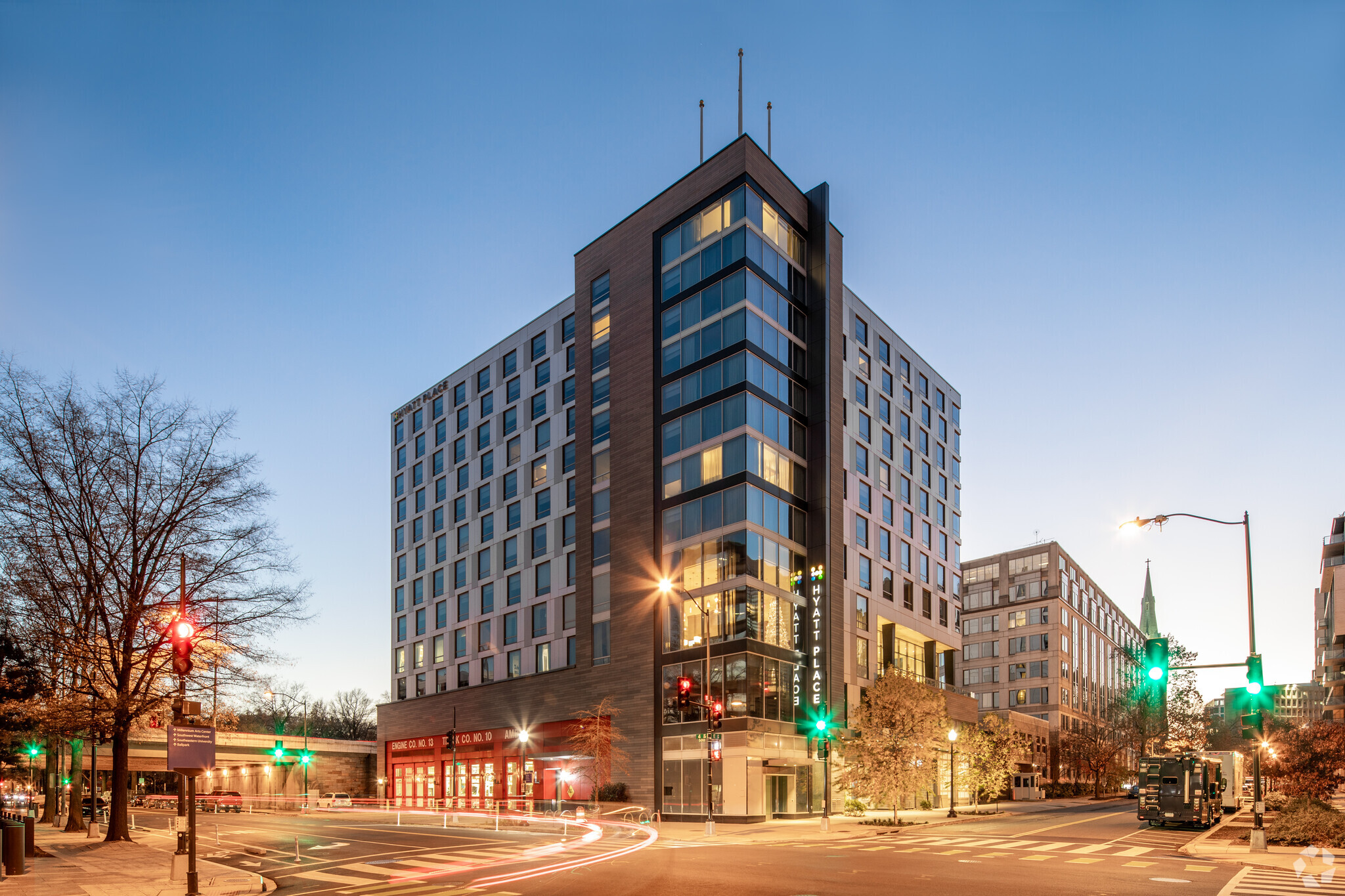 400 E St SW, Washington, DC for lease Primary Photo- Image 1 of 5