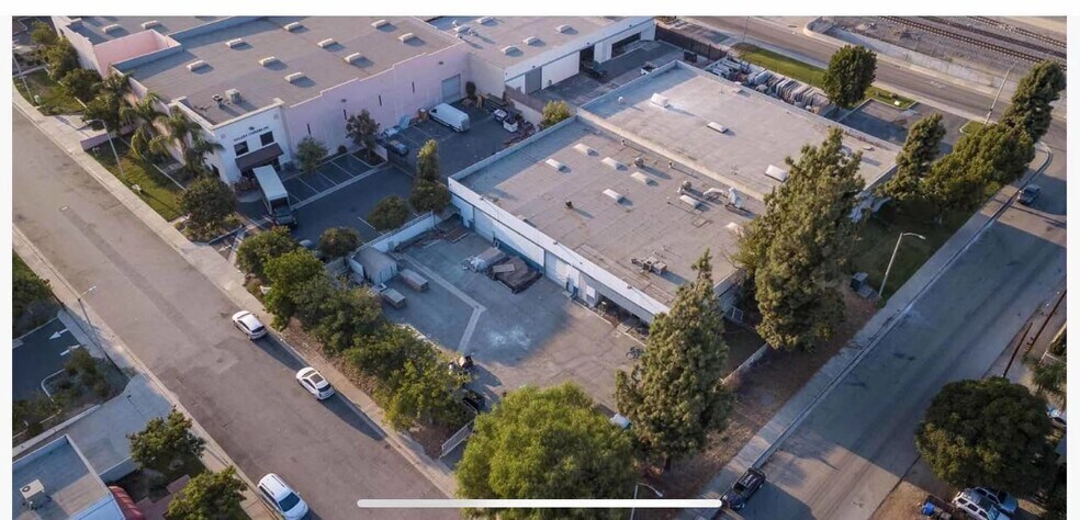 10720 Ada Ave, Montclair, CA à vendre - Photo du bâtiment - Image 3 de 10