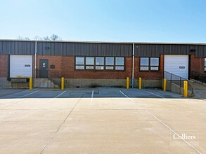 1701 Macklind Ave, Saint Louis, MO for lease Interior Photo- Image 1 of 4