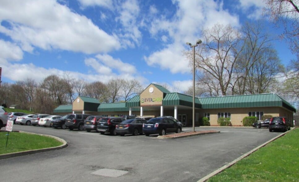31 Cerone Plz, Newburgh, NY for sale - Building Photo - Image 2 of 38