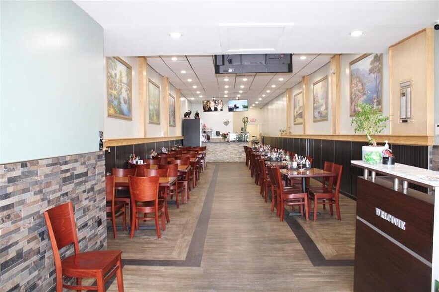 429 Northampton St, Easton, PA à vendre - Photo intérieure - Image 3 de 17