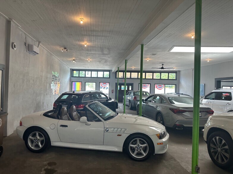 1053 S Broad St, Mobile, AL à vendre - Photo intérieure - Image 3 de 5