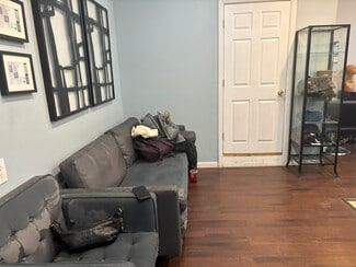 Plus de détails pour 16818 Jamaica Ave, Jamaica, NY - Spécialité à vendre