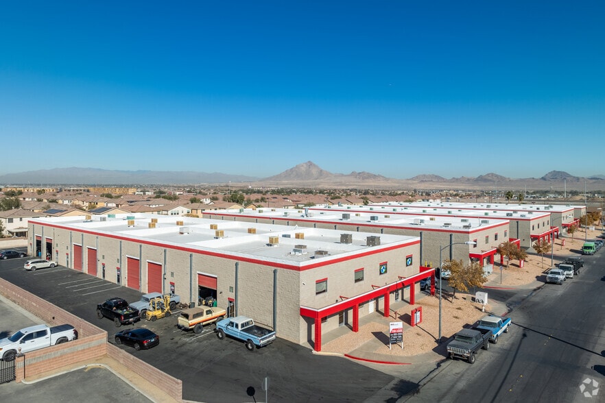 257 Elliott Rd, Henderson, NV for lease - Building Photo - Image 3 of 17