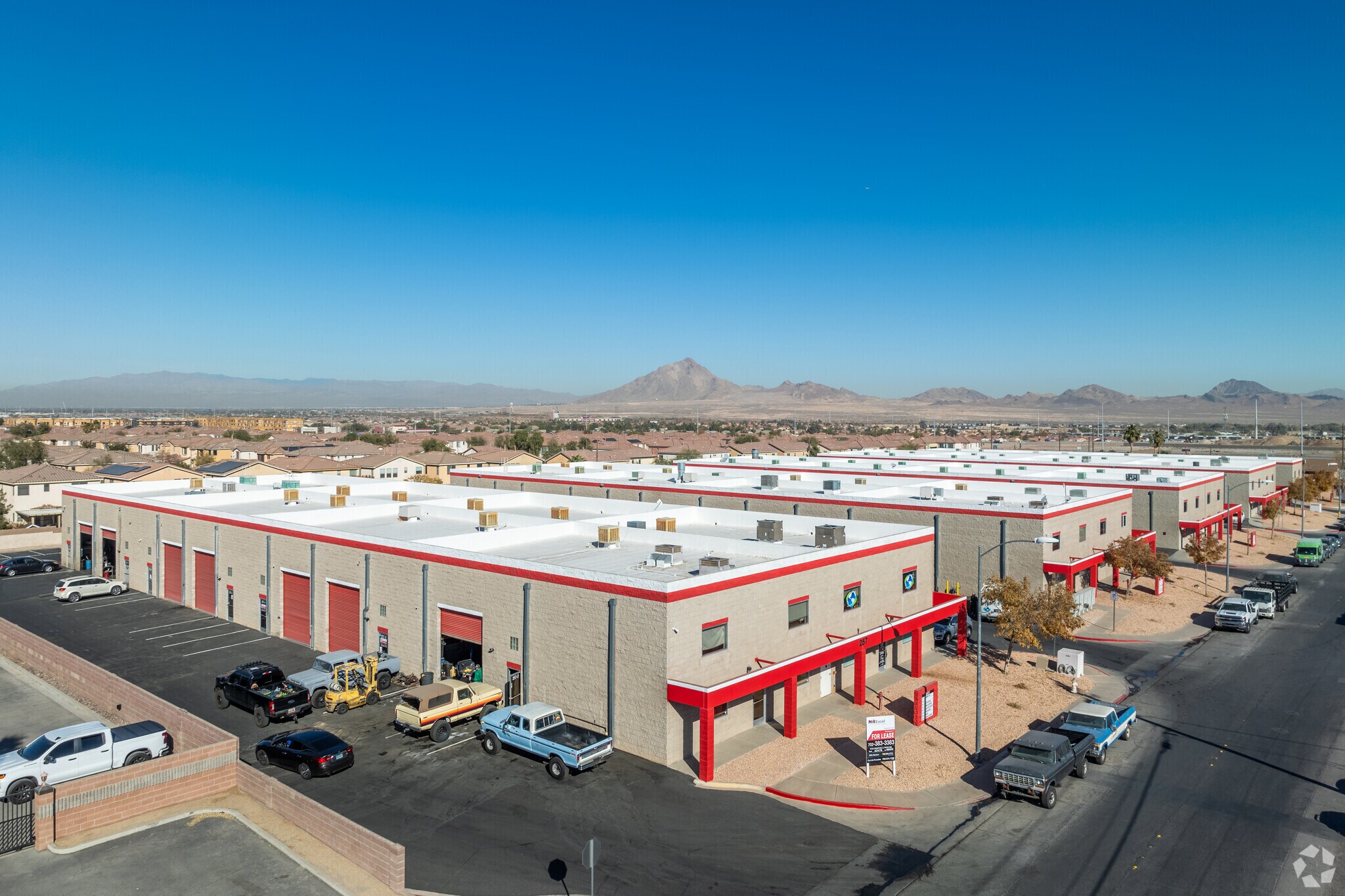 255 Elliott Rd, Henderson, NV for sale Primary Photo- Image 1 of 2