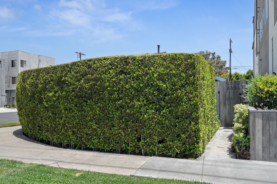 4852 S Centinela Ave, Los Angeles, CA for sale - Building Photo - Image 3 of 51