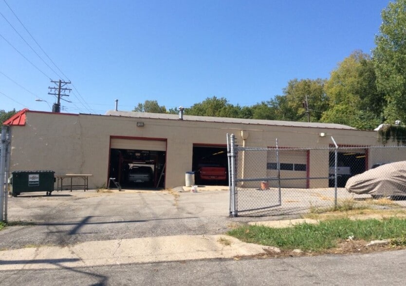 4500-4508 E 27th St, Kansas City, MO à louer - Photo du bâtiment - Image 3 de 29