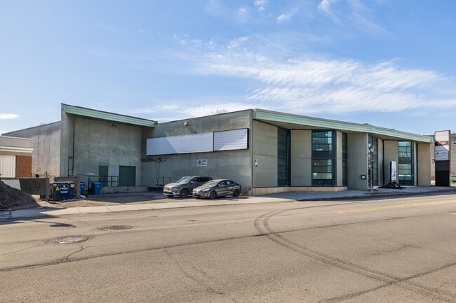 More details for 217 Rue Montcalm, Gatineau, QC - Office, Retail for Lease