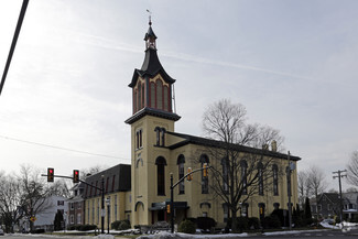 Plus de détails pour 10 S Clinton St, Doylestown, PA - Bureau à louer